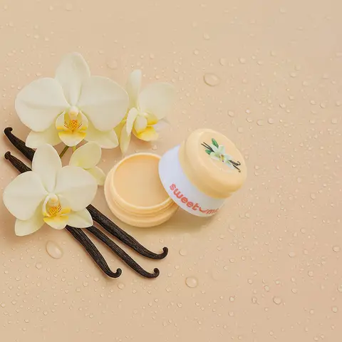 Sweetums Flavored Lip Balm in Vanilla