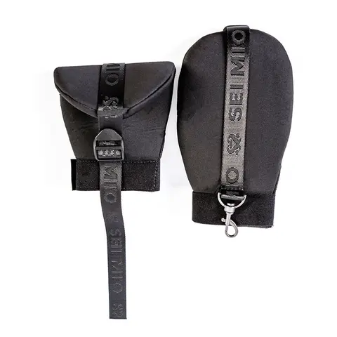 SEI MIO Getting Out of Hand Bondage Mittens