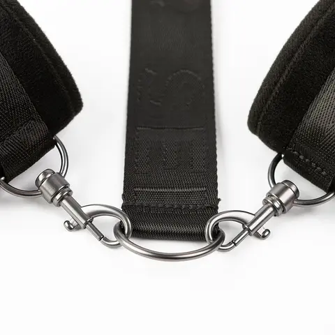 SEI MIO Neck Firmly in Check Adjustable Neck & Wrist Restraint Kit