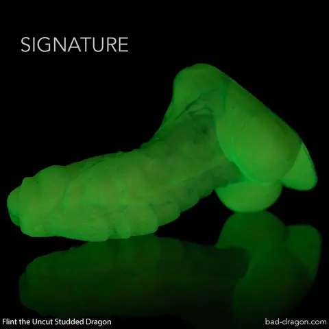 Flint® the Uncut Studded Dragon