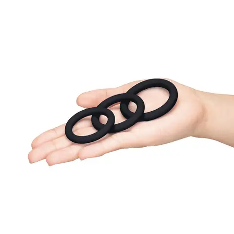 Me You Us Signature The Chubby 3 Ring Set in Black
