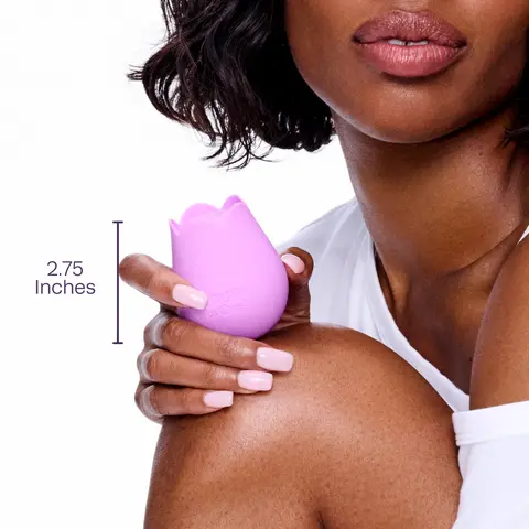 Cosmopolitan X plusOne Rose to the Top Vibe
