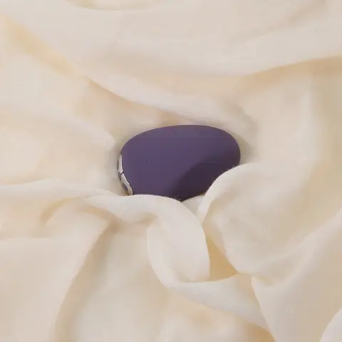 Je Joue Mimi Clitoral Vibrator in Purple