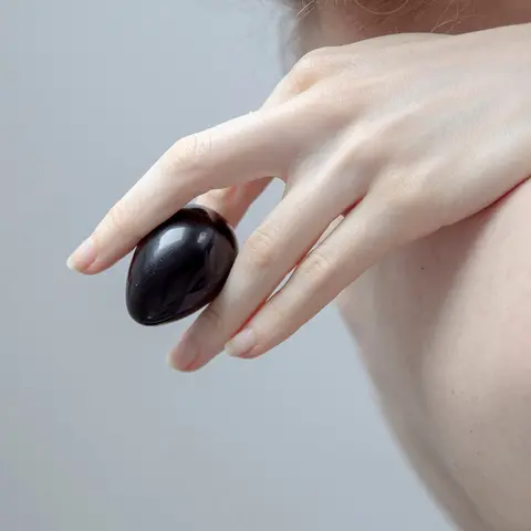 Chakrubs Xaga Yoni Egg Obsidian (non-drilled)