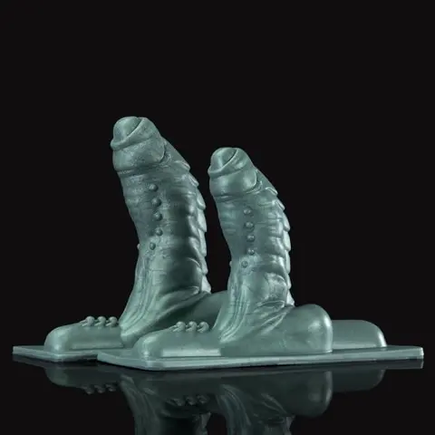 Flint® the Uncut Studded Dragon Rideable