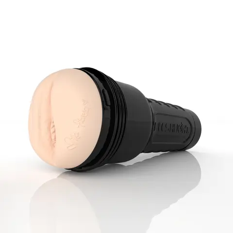 Mila Fiorela Flirt4Free Fleshlight