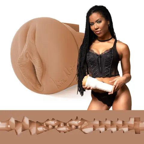 Kira Noir Fleshlight
