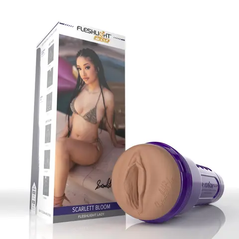 Scarlett Bloom Fleshlight