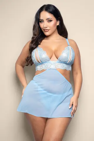 Fantasy Lingerie Opulence Split Pearl Cup Bralette, Detachable Skirt & Adjustable Pearl G-String Light Blue S/M in Blue